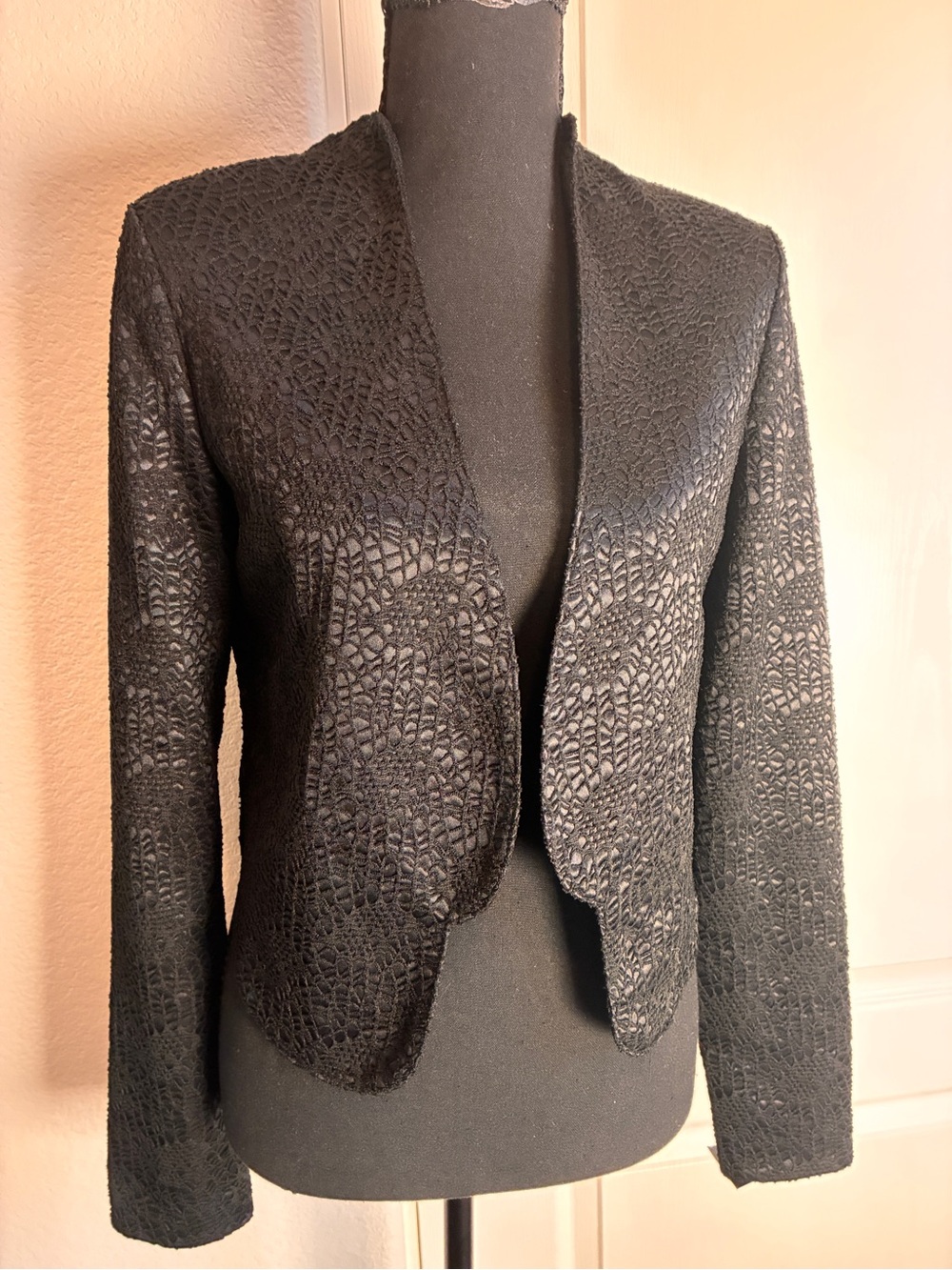Mossimo Supply Co. Black Lace-Texture Open-Front Blazer- never used